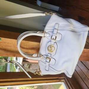 Michael Kors White and Gold Shoulder Bag with Structured Design
